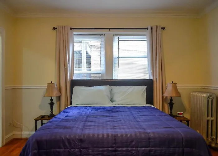 Cozy Studio Near Wrigley Field And Boystown